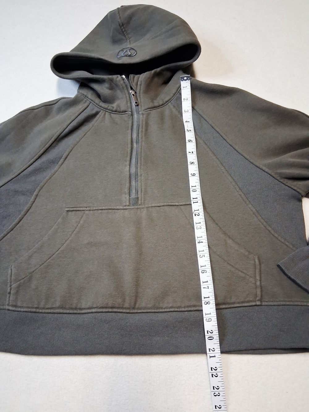 lululemon athletica Women's Half-Zip Hooded Sweater - Charcoal - Picture 6 of 9
